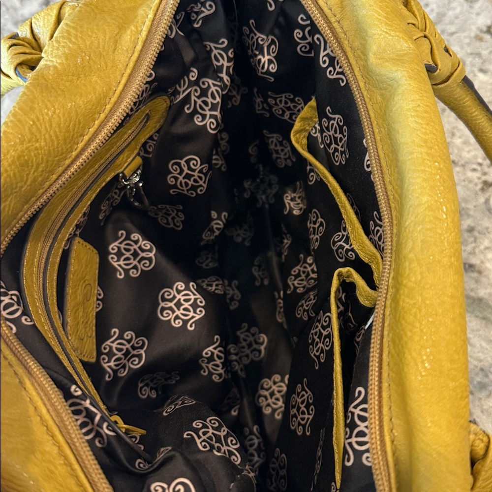 Jessica Simpson handbag - Picture 4 of 10